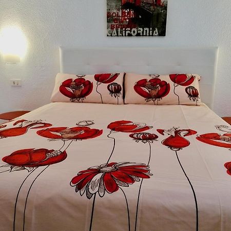פלאייה דה לאס אמריקס Golden View Holiday Home מראה חיצוני תמונה