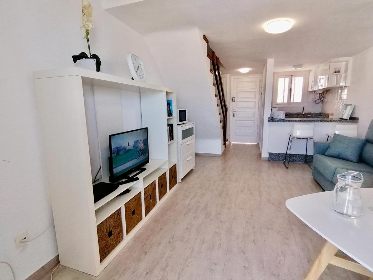 פלאייה דה לאס אמריקס Golden View Holiday Home מראה חיצוני תמונה