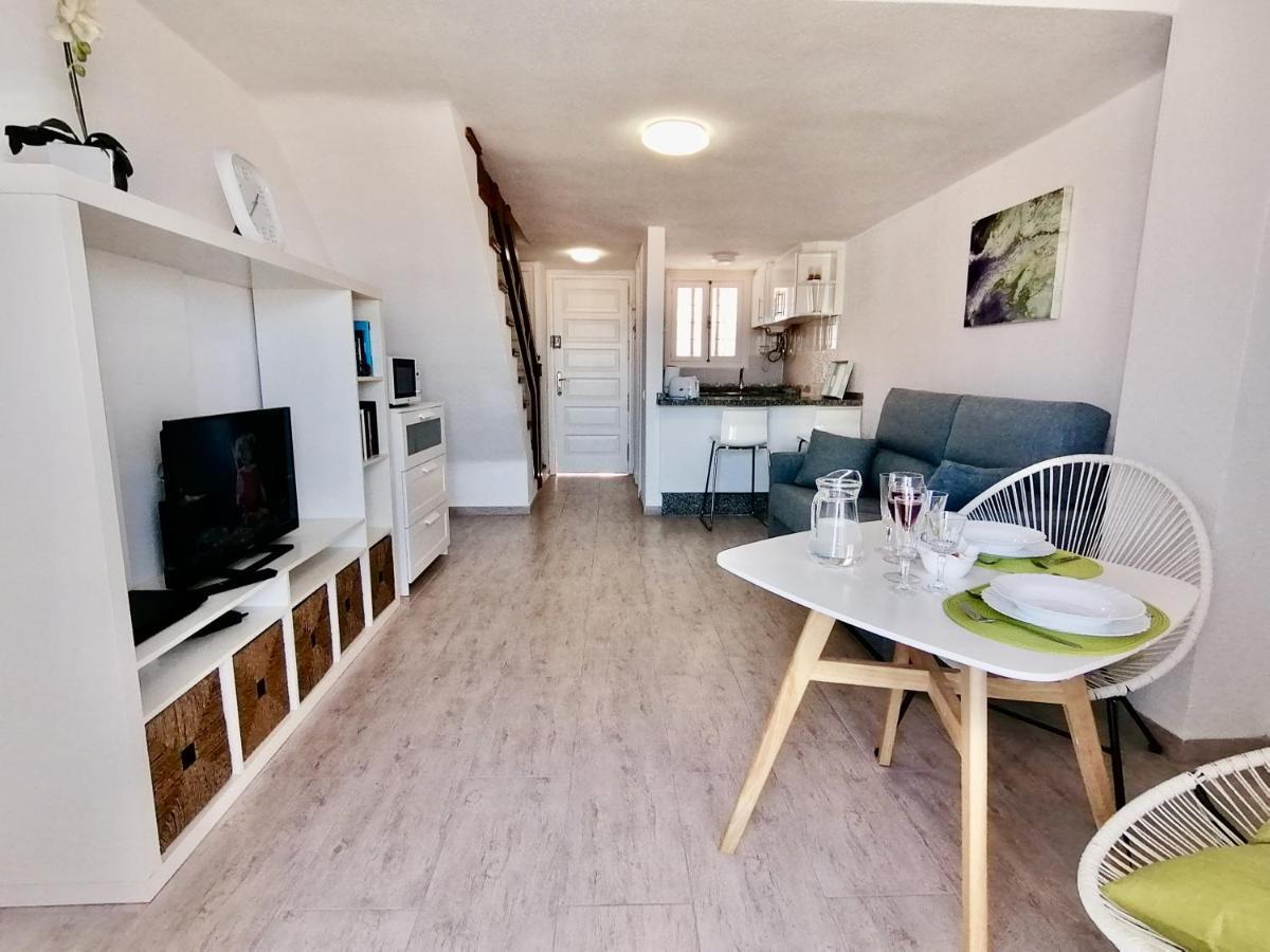 פלאייה דה לאס אמריקס Golden View Holiday Home מראה חיצוני תמונה