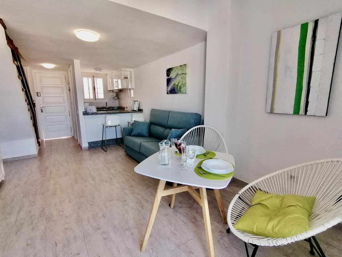 פלאייה דה לאס אמריקס Golden View Holiday Home מראה חיצוני תמונה
